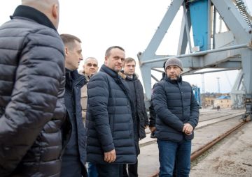 � ������ ������� ������� � ��� ������� ���������� �� ������ ������� ����������� � ������������� ������� � ����� ���������