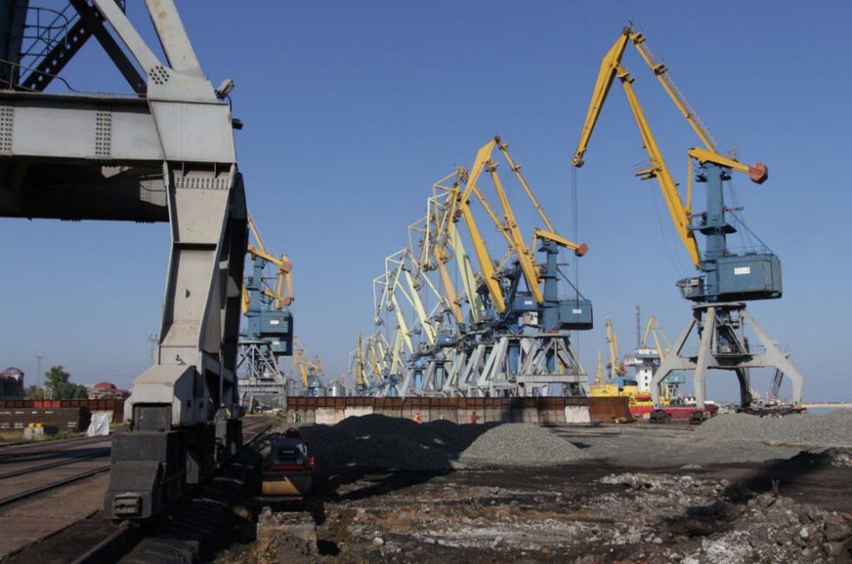 Порт Мариуполя перевалил свыше 280 тыс. тонн грузов за 2025 год