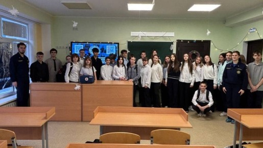 Добровольцы Мариупольского местного отделения Донецкого РО ВСКС провели очередную встречу со школьниками в рамках проекта «Новые маршруты»