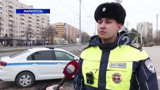 Сотрудники ГАИ напоминают жителям Донецкой Народной Республики о необходимости замены номерных знаков! 24.12.2025