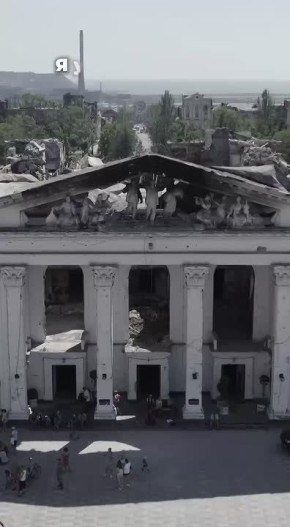 Мариуполь пережил очень многое: 8 лет оккупации, гонения киевского режима на русских людей, боль, страх, разрушения — то, что тяжело даже вспоминать…