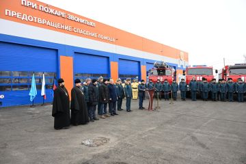 Денис Пушилин, Александр Куренков и Алексей Кострубицкий открыли новую пожарно-спасательную часть в Республике.