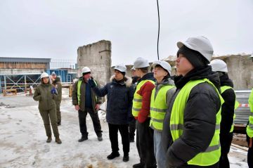 Олег Трофимов: Студенты-строители побывали с экскурсией на одной из строительных площадок Мариуполя