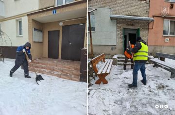 Еще 28 дворов мариупольских многоэтажек расчистили от снега