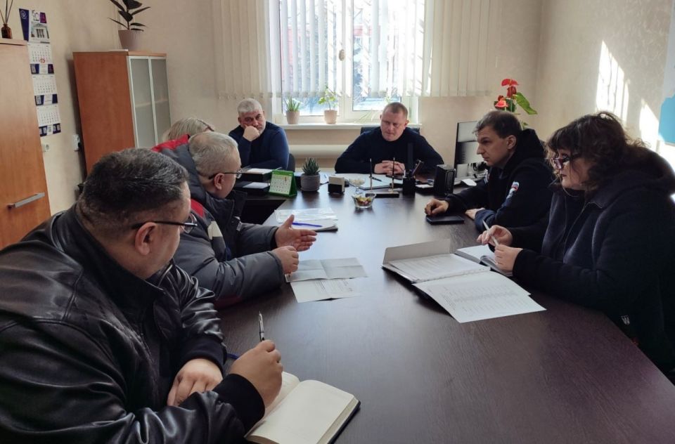 Теплосеть и УК — за одним столом! Как старшие по дому получили ответы напрямую