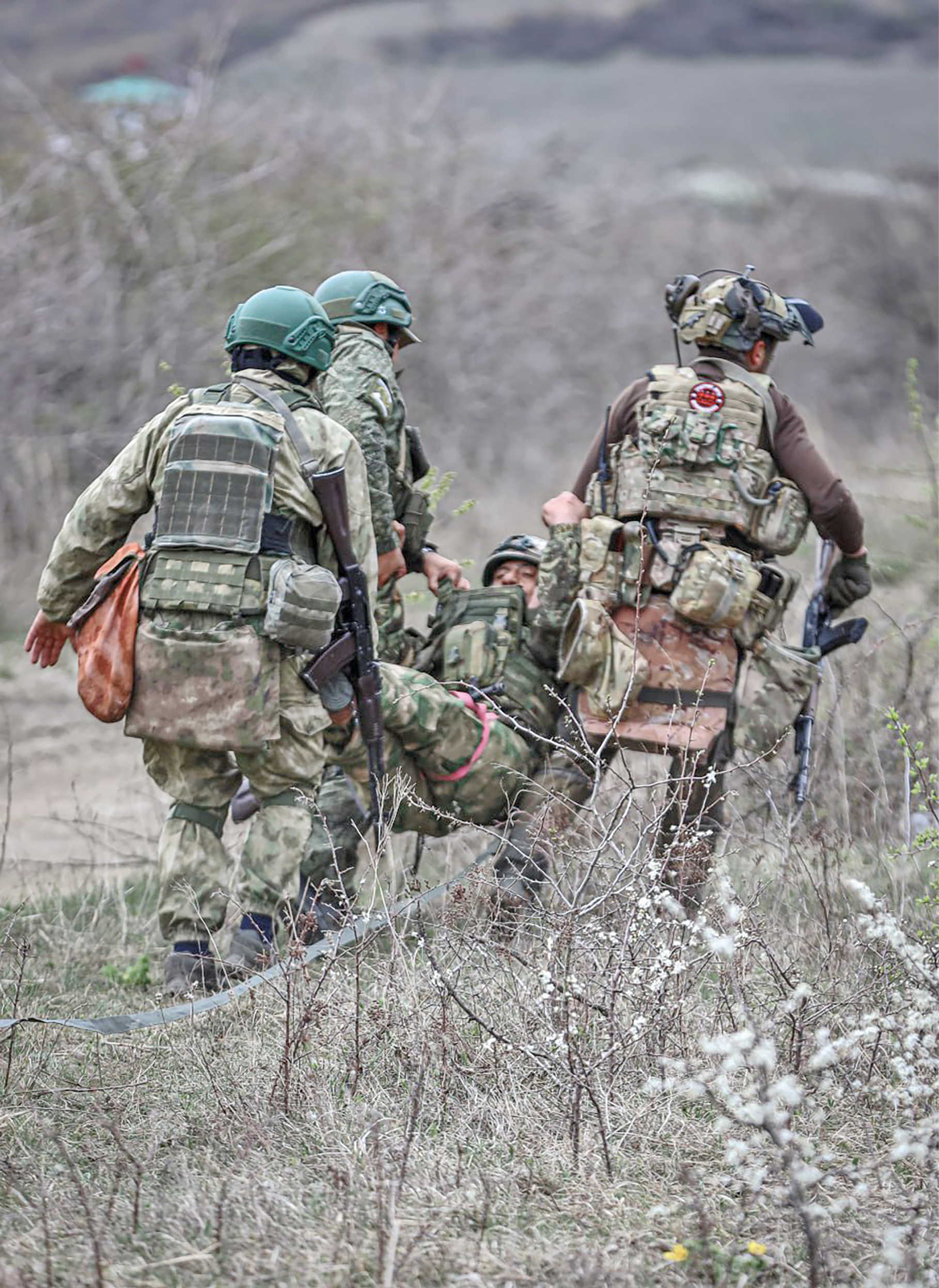 «В чём сила, брат?»: бойцы из Бурятии, Мариуполя и Дагестана — о единстве и боевом братстве