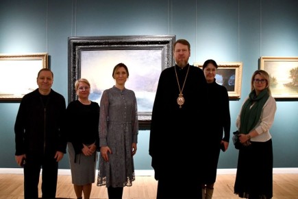 Митрополит Донецкий и Мариупольский Владимир посетил Донецкий республиканский художественный музей