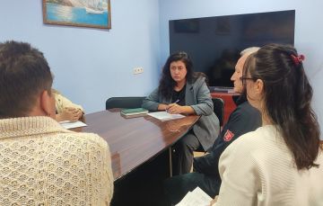 В Приморском районе состоялась встреча с жителями, посвящённая вопросам взаимодействия органов власти с населением, а также вопросам благоустройства