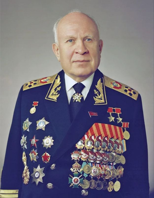 Эдуард Басурин: #ДЕНЬвИСТОРИИ. 26 февраля 1910 года родился Горшков Сергей Георгиевич в городе Каменец-Подольский