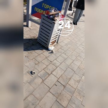 ПИШУТ ЧИТАТЕЛИ. В наш чат-бот Илья Константинов сообщил о проблеме с уборкой мусора: