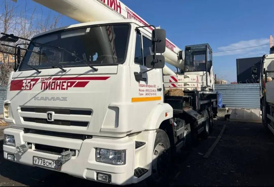 Автокран 2021 года, декабрь