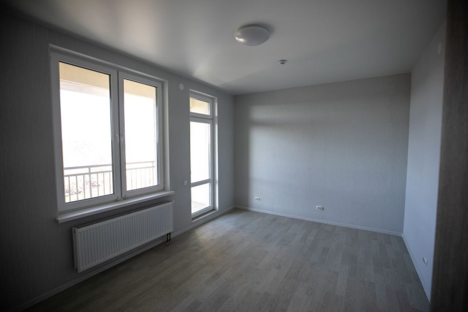 Антон Кольцов: Среди мариупольцев старшей возрастной группы уже распределили 140 муниципальных квартир