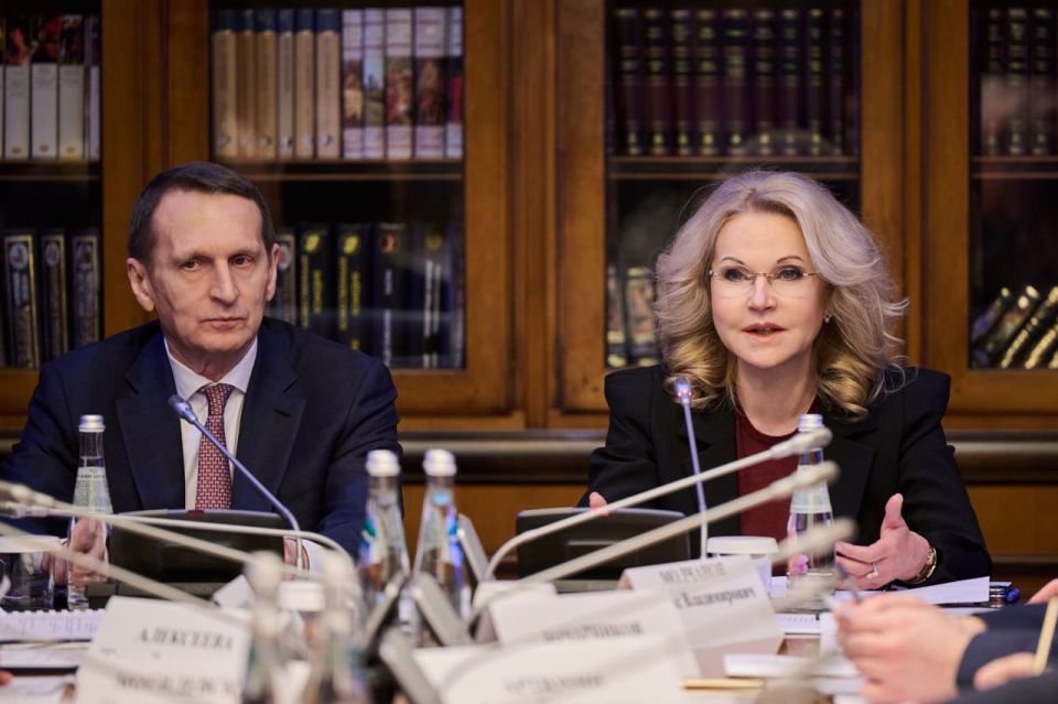 Татьяна Голикова и Сергей Нарышкин провели заседание оргкомитета по празднованию 300-летия со дня рождения Екатерины II