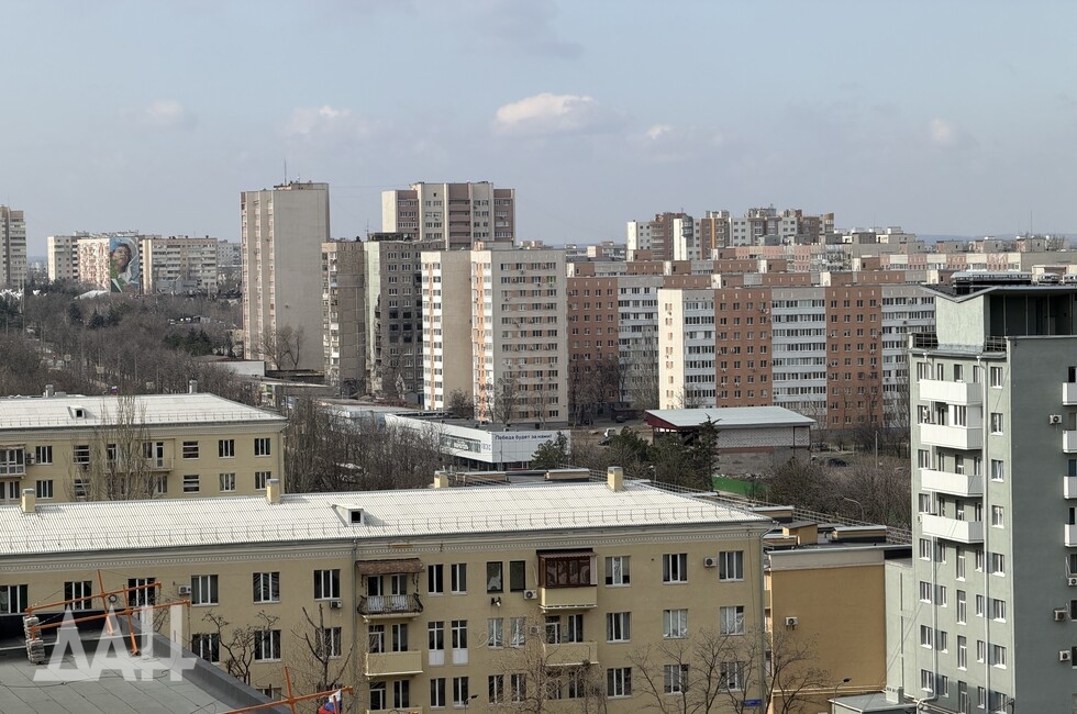 Хуснуллин: в Мариуполе осталось восстановить 30 многоквартирных домов