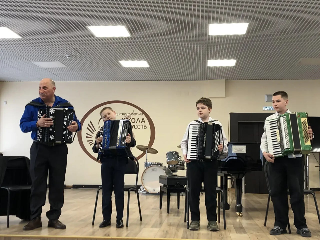 В Мариуполе прошел концерт юных баянистов