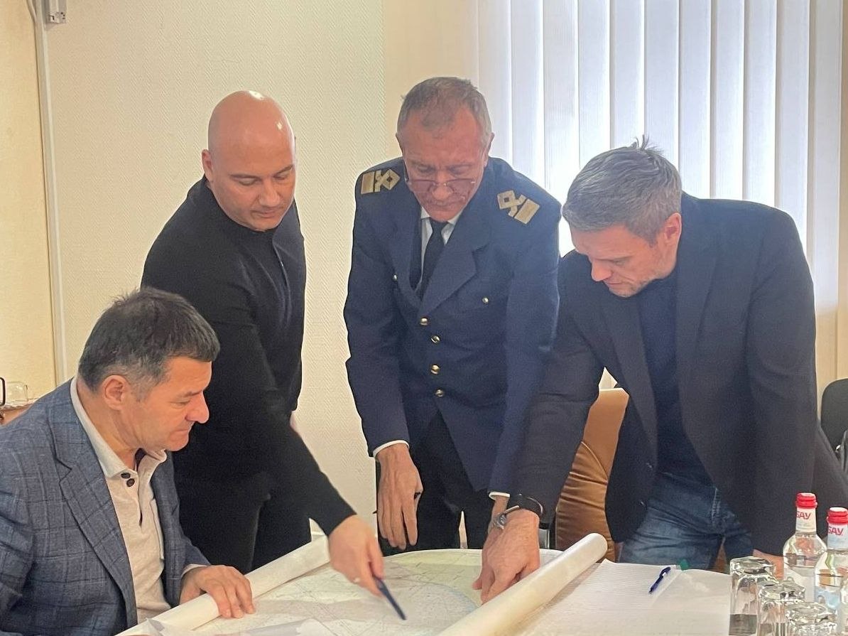 В Мариупольском морском порту на федеральном и региональном уровнях обсудили перспективы развития предприятия