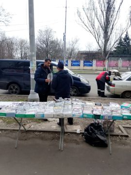 В рамках работы Административной комиссии на территории Приморского района провели рейд по местам несанкционированной торговли