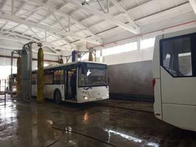 Мариупольтранс: Ежедневно специалисты автобусного и троллейбусного парка ГУП ДНР «МАРИУПОЛЬТРАНС» производят осмотр, ремонт, наладку и санитарную обработку подвижного состава, что способствует обеспечению безопасности и...