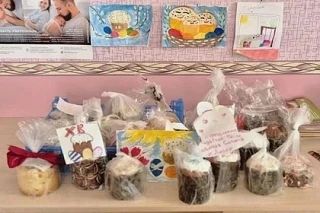В Мариуполе испекли куличи для семей, находящихся в трудной жизненной ситуации