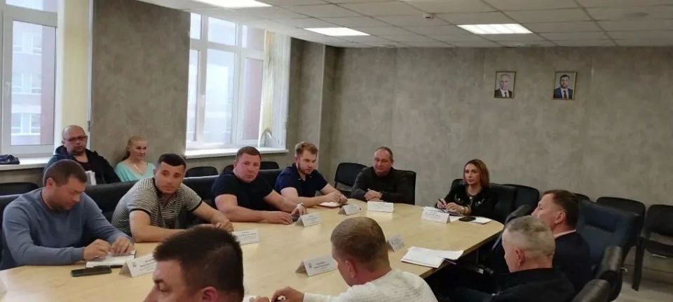 В Мариуполе обсудили вопросы развития спорта и улучшения работы спортивной инфраструктуры
