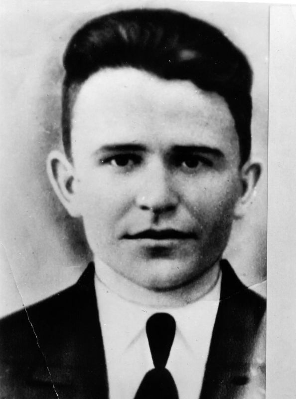 Они ковали нашу Победу: Герои Советского Союза — мариупольцы