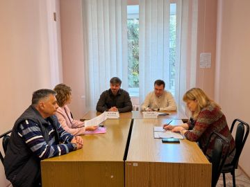 На личный прием к руководству Министерства транспорта ДНР обратились жители Докучаевска и Мариуполя