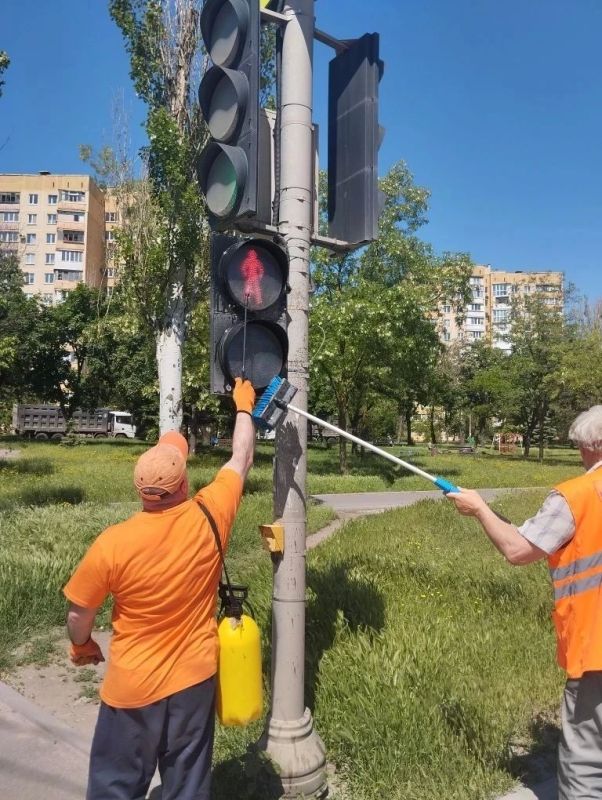 Работы по поддержанию дорожной инфраструктуры в надлежащем состоянии ведутся на ежедневной основе