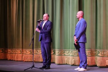 Мариупольский русский драмтеатр открыл двери родного здания в День защиты детей