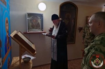 Православный священнослужитель посетил росгвардейцев в зоне СВО