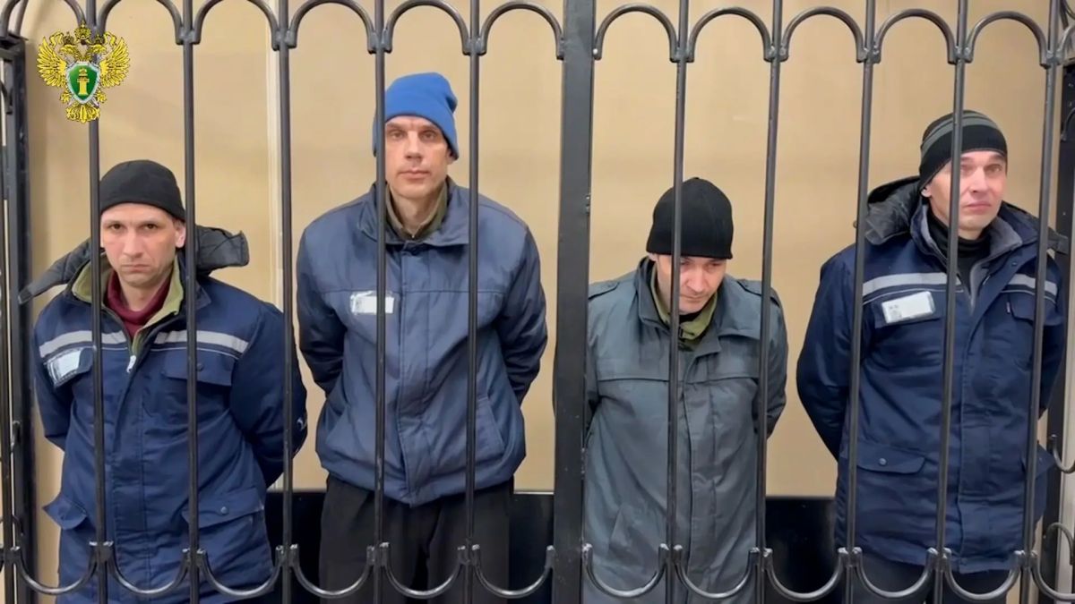 В Донецке четверо командиров ВСУ приговорены к пожизненному лишению свободы — сообщила прокуратура ДНР