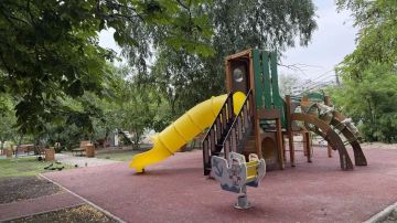 В Мариуполе завершается благоустройство дворов на проспекте Металлургов