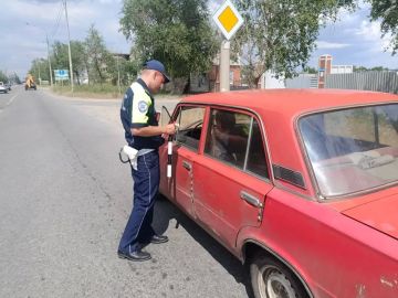 Госавтоинспекторы провели профилактическую отработку в Мариуполе