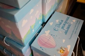 Санкт-Петербург продолжает оказывать гуманитарную поддержку семьям Мариуполя