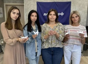 Белые журавлики — как символ душ, которые уже не вернутся