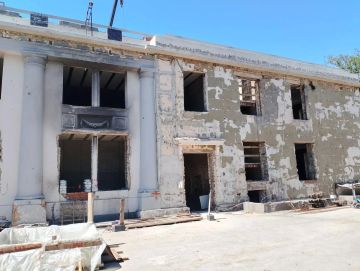 Ведется восстановление ДК «Строитель» на улице Азовстальской в г. Мариуполе