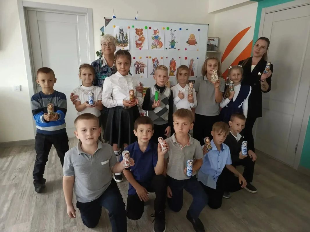 Второклассники СШ № 60 познакомились с народными промыслами