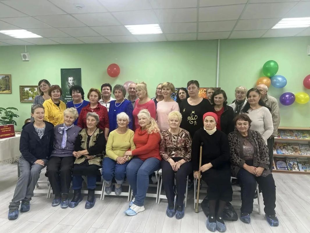 В Мариуполе прошла очередная встреча участников клуба «Оптимисты»